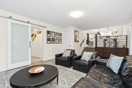 Mudroom Photo of 2382 Patricia Avenue, Port Coquitlam, BC