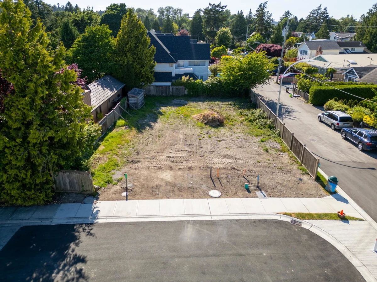 Family Room Photo of 57 Centennial Parkway, Tsawwassen, BC