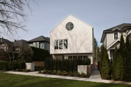2 3449 W 22nd Avenue, Vancouver, BC, Vancouver — Half Duplex for sale