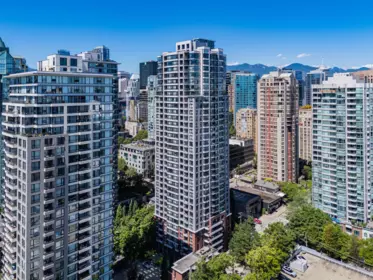Backyard Photo of 308 Smithe Street, Vancouver, BC