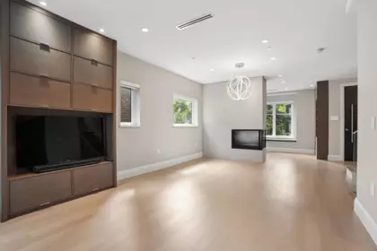 4481 W 15th Avenue, Vancouver, BC, Vancouver — Single Family Residence for sale