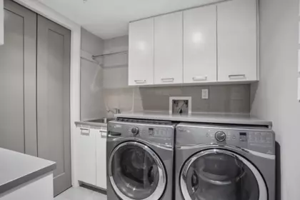 Hot Tub / Spa Photo of 4481 W 15th Avenue, Vancouver, BC
