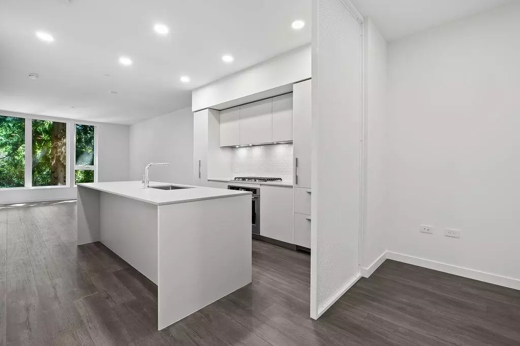Dining Area Photo of 216 1500 Scott Crescent, Squamish, BC