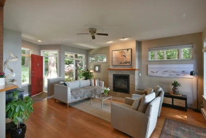 7647 Eureka Place, Halfmoon Bay, BC, Halfmoon Bay — Single Family Residence for sale