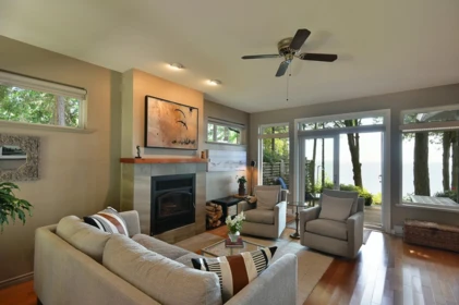 7647 Eureka Place, Halfmoon Bay, BC, Halfmoon Bay — Single Family Residence for sale