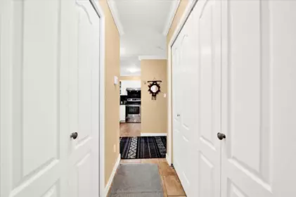 Primary Bathroom Photo of 210 15130 108 Avenue, Surrey, BC