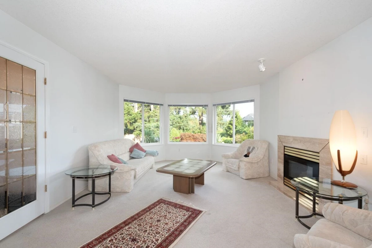 Family Room Photo of 937 Westmount Drive, Port Moody, BC