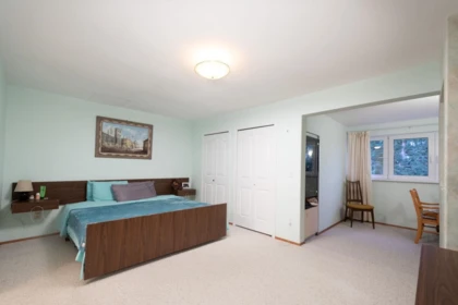 Hallway Photo of 937 Westmount Drive, Port Moody, BC