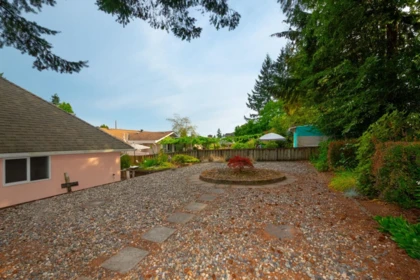 Hot Tub / Spa Photo of 937 Westmount Drive, Port Moody, BC