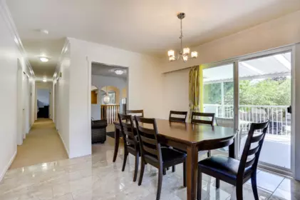 Kitchen Island Photo of 15135 86b Avenue, Surrey, BC