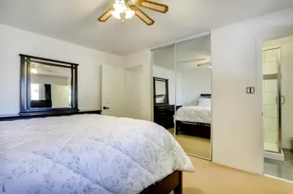 Powder Room Photo of 15135 86b Avenue, Surrey, BC