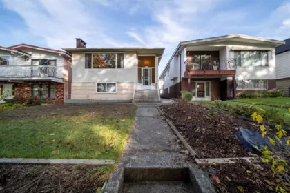 3449 E Pender Street, Vancouver, BC, Vancouver — Single Family Residence for sale