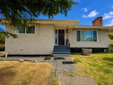 1309 Edinburgh Street, New Westminster, BC, New Westminster — Single Family Residence for sale