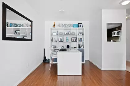 Pantry Photo of 1005 1238 Melville Street, Vancouver, BC