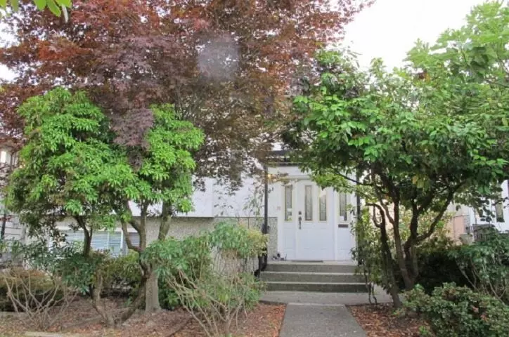 Exterior Rear Photo of 2740 E 43rd Avenue, Vancouver, BC