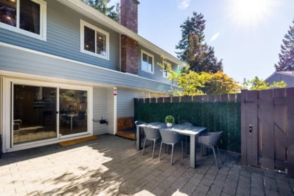Swimming Pool Photo of 4663 Hoskins Road, North Vancouver, BC