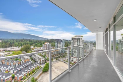 Mudroom Photo of 1708 200 Klahanie Court, West Vancouver, BC