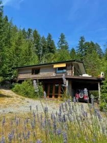 Block R Jakes Landing, Egmont, BC, Egmont — Single Family Residence for sale