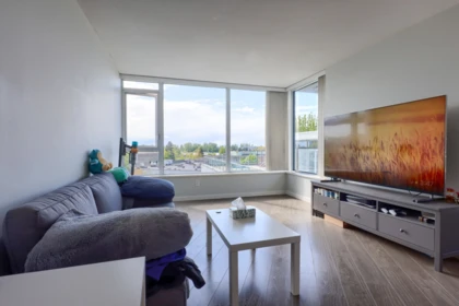 617 8333 Sweet Avenue, Richmond, BC, Richmond — Apartment/Condo for sale