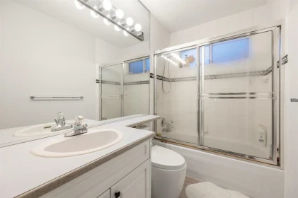 Mudroom Photo of 22531 Mcclinton Avenue, Richmond, BC