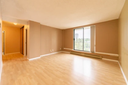 1405 9595 Erickson Drive, Burnaby, BC, Burnaby — Apartment/Condo for sale