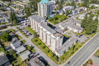 Playground / Recreational Area Near 919 31955 Old Yale Road, Abbotsford, BC