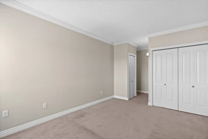 Powder Room Photo of 919 31955 Old Yale Road, Abbotsford, BC