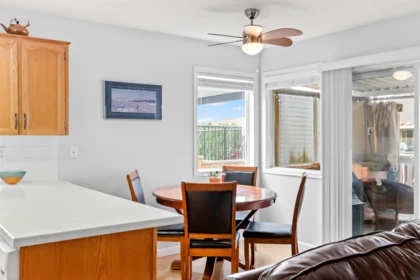 Breakfast Nook Photo of 2830 Crossley Drive, Abbotsford, BC