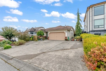 2830 Crossley Drive, Abbotsford, BC, Abbotsford — Single Family Residence for sale