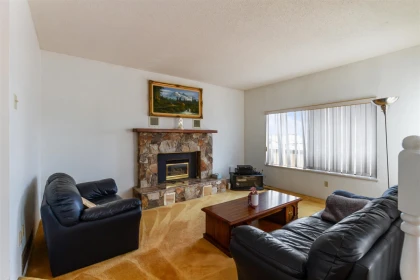 Breakfast Nook Photo of 1632 Nanaimo Street, New Westminster, BC
