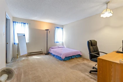 Guest Bathroom Photo of 1632 Nanaimo Street, New Westminster, BC