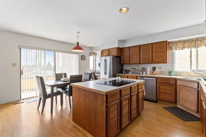 Kitchen Photo of 1632 Nanaimo Street, New Westminster, BC