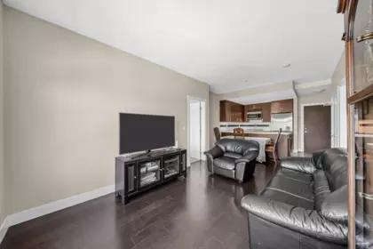 Breakfast Nook Photo of 301 4710 Hastings Street, Burnaby, BC