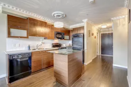 Kitchen Island Photo of 324 10707 139 Street, Surrey, BC