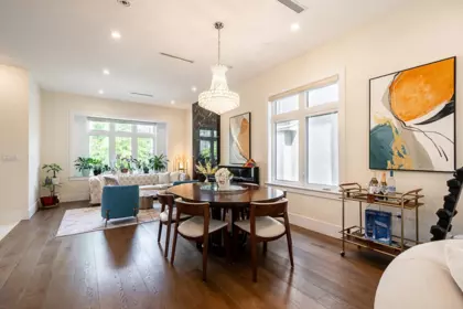 Kitchen Island Photo of 152 W 48th Avenue, Vancouver, BC