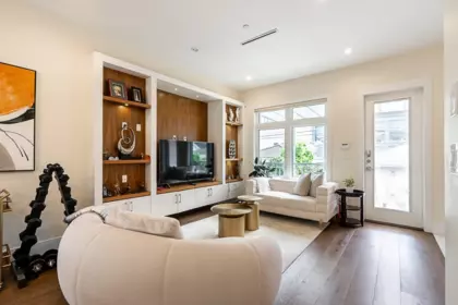 Pantry Photo of 152 W 48th Avenue, Vancouver, BC