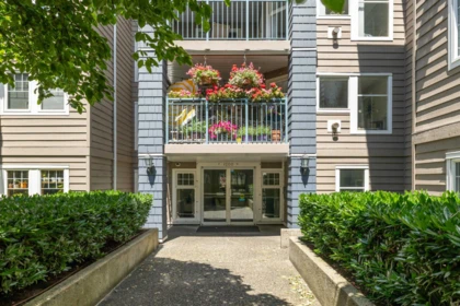 110 1200 Eastwood Street, Coquitlam, BC, Coquitlam — Apartment/Condo for sale