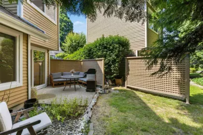 Hot Tub / Spa Photo of 11 7400 Minoru Boulevard, Richmond, BC
