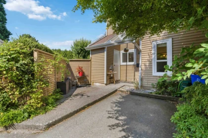 11 7400 Minoru Boulevard, Richmond, BC, Richmond — Townhouse for sale