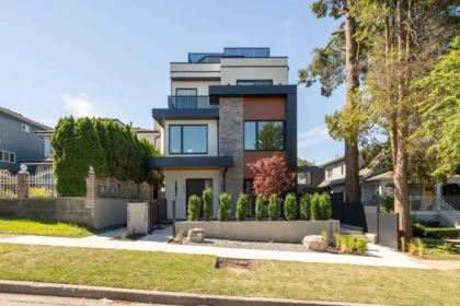 1 1450 E 30th Avenue, Vancouver, BC, Vancouver — Half Duplex for sale