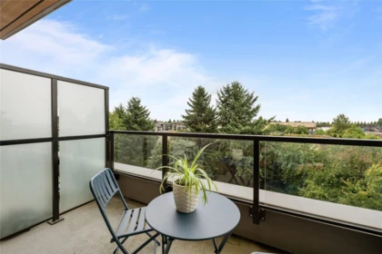 612 7588 16th Street, Burnaby, BC, Burnaby — Apartment/Condo for sale