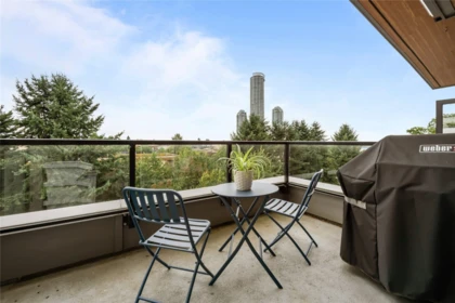 612 7588 16th Street, Burnaby, BC, Burnaby — Apartment/Condo for sale
