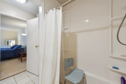 Basement Recreation Room Photo of 305 1521 Blackwood Street, White Rock, BC