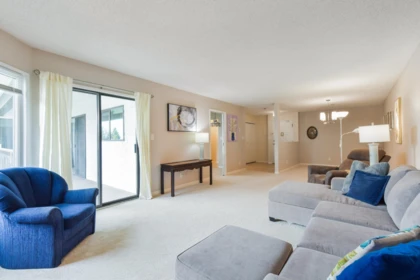 Breakfast Nook Photo of 305 1521 Blackwood Street, White Rock, BC