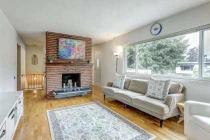 12547 Blackstock Street, Maple Ridge, BC, Maple Ridge — Single Family Residence for sale
