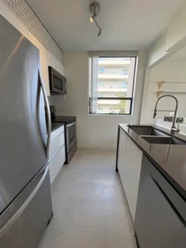 502 1737 Duchess Avenue, West Vancouver, BC, West Vancouver — Apartment/Condo for sale