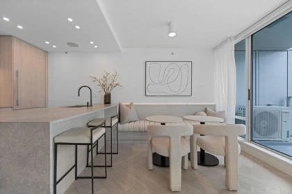 2206 1438 Richards Street, Vancouver, BC, Vancouver — Apartment/Condo for sale