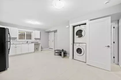 Garage Interior Photo of 15568 Russell Avenue, White Rock, BC