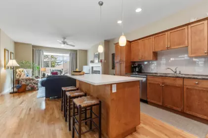 Kitchen Island Photo of 62 8590 Sunrise Drive, Chilliwack, BC
