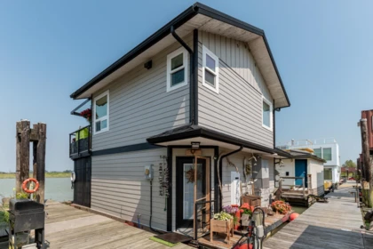 14 3871 W River Road Road, Delta, BC, Delta — Single Family Residence for sale